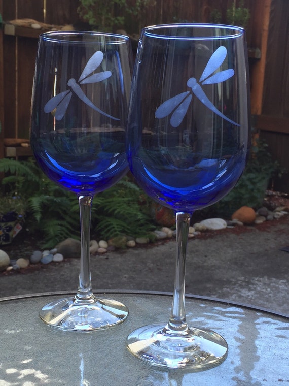Blue Dragonfly Etched Wine Glass Dragonflies Etched Glass