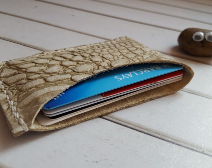 Minimalist card wallet leather card wallet Crocodile skin card wallet Gift card holder Credit card holder Slim card wallet Exotic