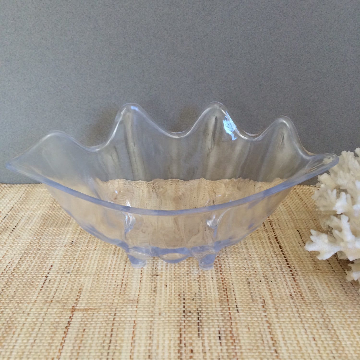 Vintage lucite clamshell clear acrylic clamshell serving bowl