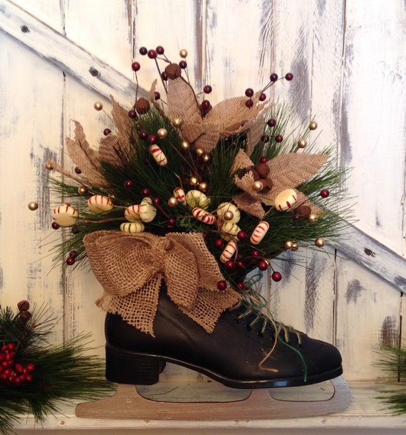 Rustic Christmas Decoration Ice Skate Door/ by DaisyLeighCreations