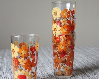 Set of 4 water glasses 70s flowers pattern / Vintage Home deco ART de la Table / Holy10