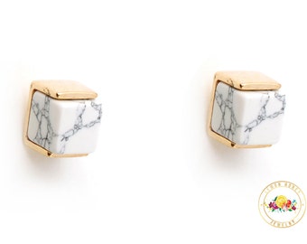 White Marble Earring, Minimalist Earrings, Gold Square Marble Earring, White Howlite Earring, Geometric Earring, Gold stud Earring