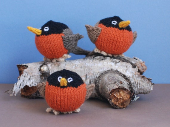 Robin red breast knitted bird stuffed toy by FernCottageFriends