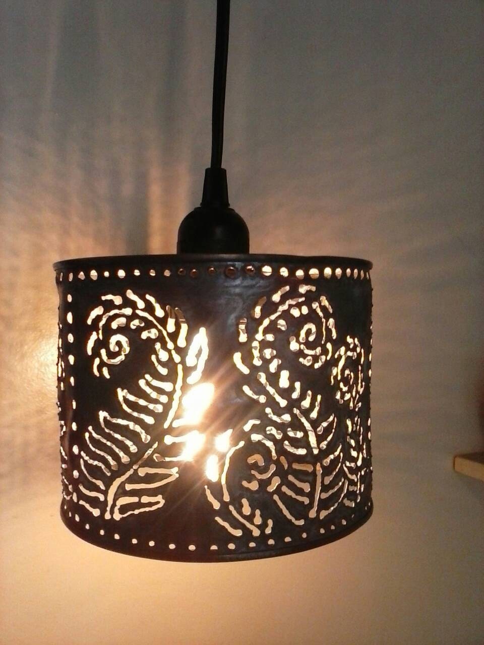 Shadow Lamp Pendant Lamp Metal Lighting Farmhouse Boho Fern Pattern Welded Art Upcycled Tin Can Lantern Edison Bulb Light