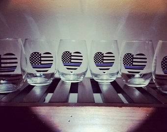 Thin blue line wine glass, police officer gifts, police wife, police girlfriend, law enforcement gifts, back the blue lives matter, cop gift