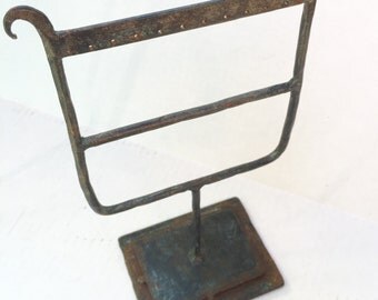 Earring Holder - MEAR - FORGED FRAME