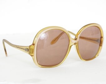 Elizabeth Arden 1970's Vintage Oversized Round Women's Designer Sunglasses