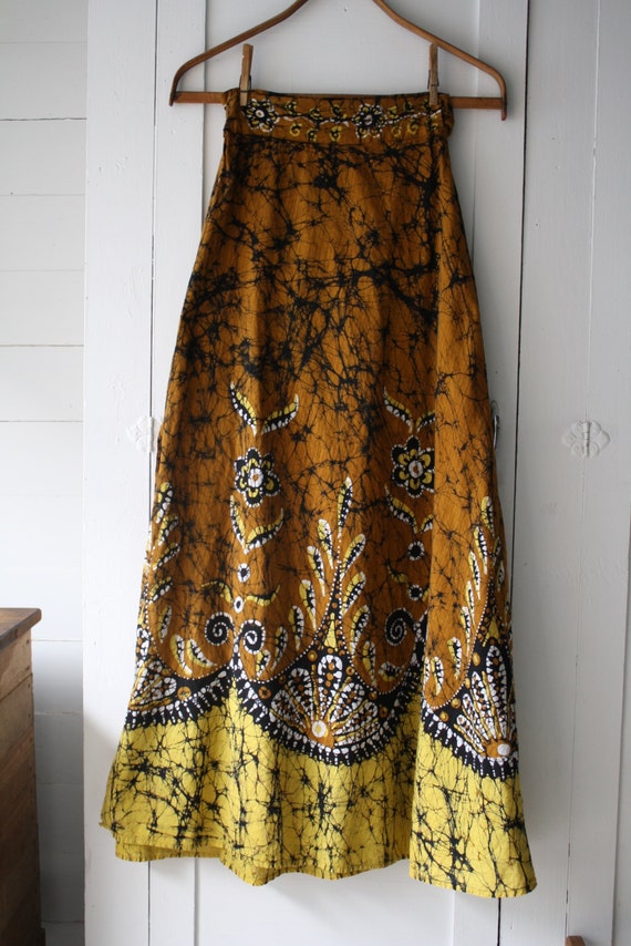 vintage Soma Udabage batik wrap skirt