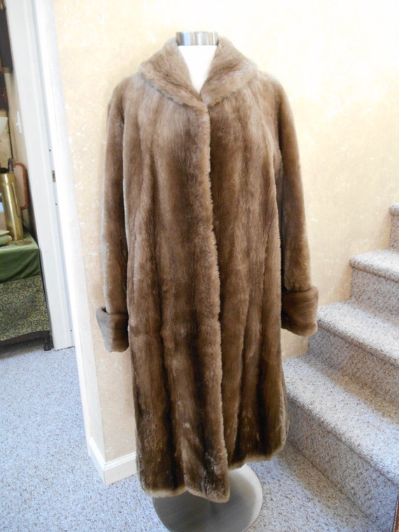 Vintage 1940s Light Brown Real Fur Coat Muskrat Long Swing