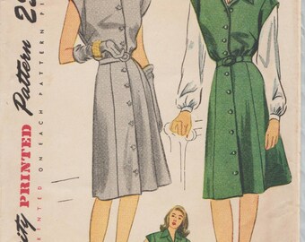Simplicity 1258 / Vintage 1940s Sewing Pattern / Dress Jumper Blouse / Size 20 Bust 38