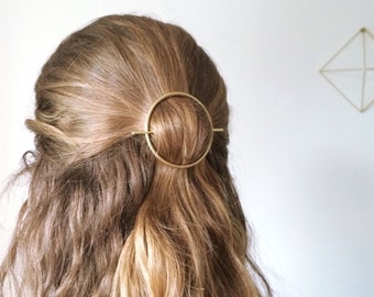 Minimalist gold hair accessories - brass hair clip - round barrette - hair pin - gold hair slide - geometric hair clip