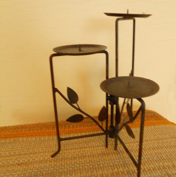 Vintage Folding Metal 3Candle Holder VHC101