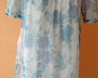 1960s St Michael Blue Rose Print Nightgown