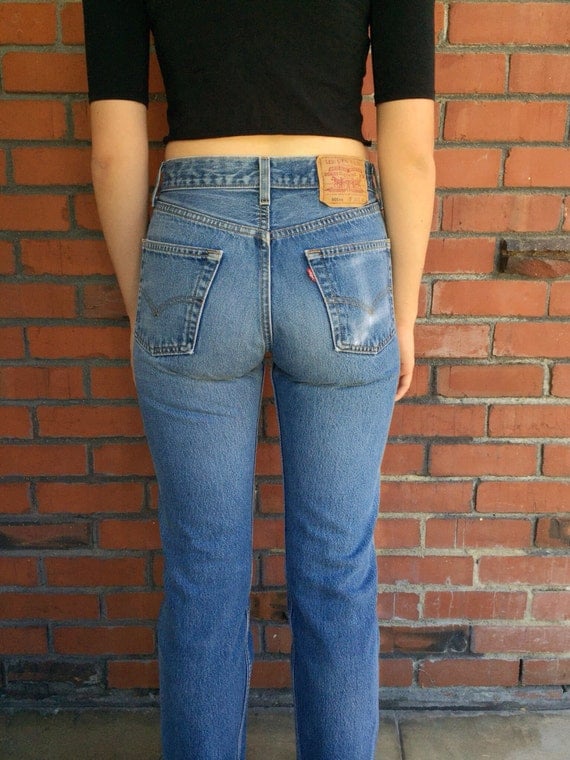 levis 501 mom fit