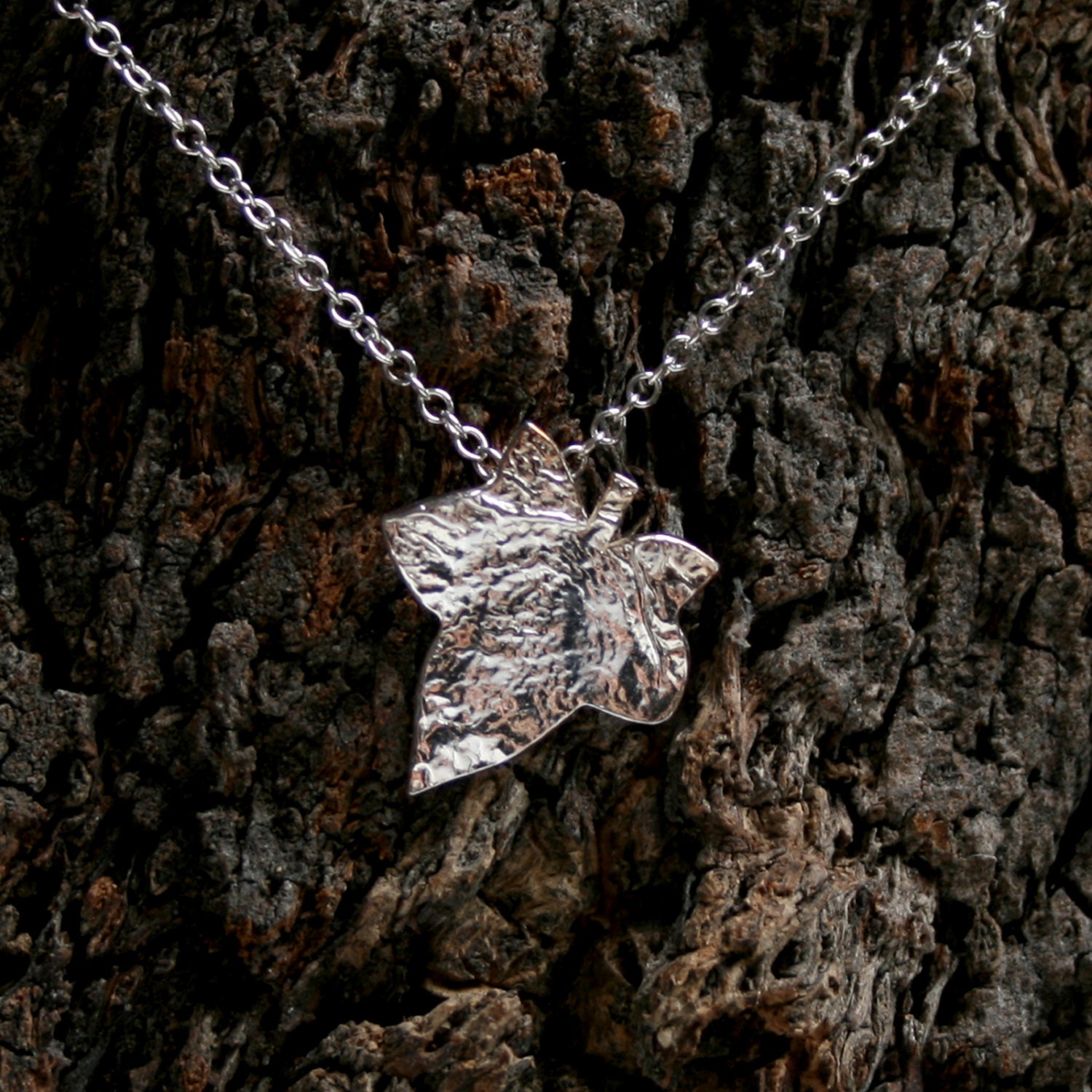 Ivy Sterling silver reticulated Ivy leaf Pendant.