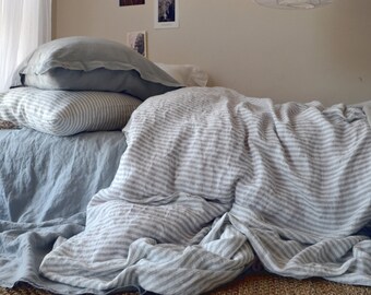 Pinstriped linen duvet cover. Gray and White stripes. Stonewashed Linen Quilt Cover / Doona Cover. Pure linen bedding
