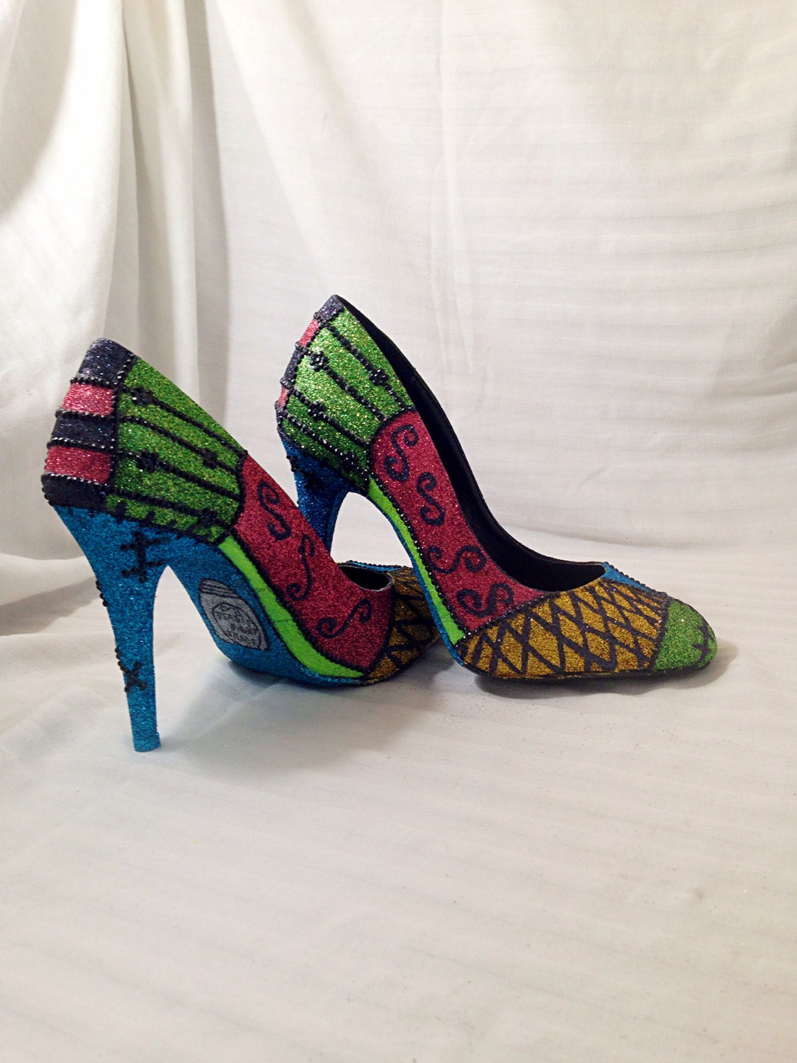 heel small