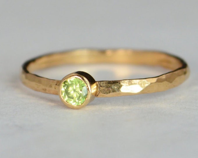 Classic Solid 14k Rose Gold Peridot Ring, 3mm Solitaire, Green Ring, Real Gold, August Birthstone, Mothers Ring, Solid Rose Gold, Band
