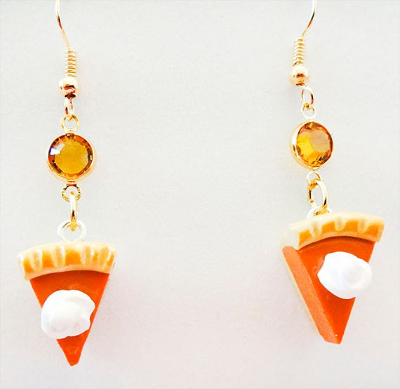 Pumpkin Pie earrings - Pumpkin, Pumpkin, Pumpkin I love all things Pumpkin! Check out these 13 pumpkin gift ideas Pumpkin pie earrings -Pumpkin, Pumpkin, Pumpkin I love all things Pumpkin! Check out these 13 pumpkin gift ideas