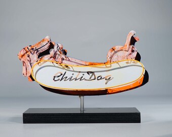 Chili Dog Neon sign photo/ Weiner dog neon / dog art / vintage neon sign / kitchen art / mid century display sign / retro hot dog stand
