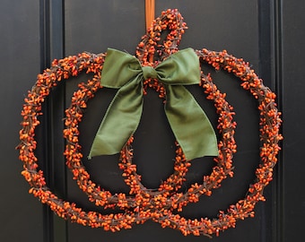 Pumpkin Wreath - Fall Wreath - Berry Wreath - Halloween Wreath - Choose Bow - Ready To Ship