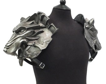 Larp Armour Wolf Head pauldrons
