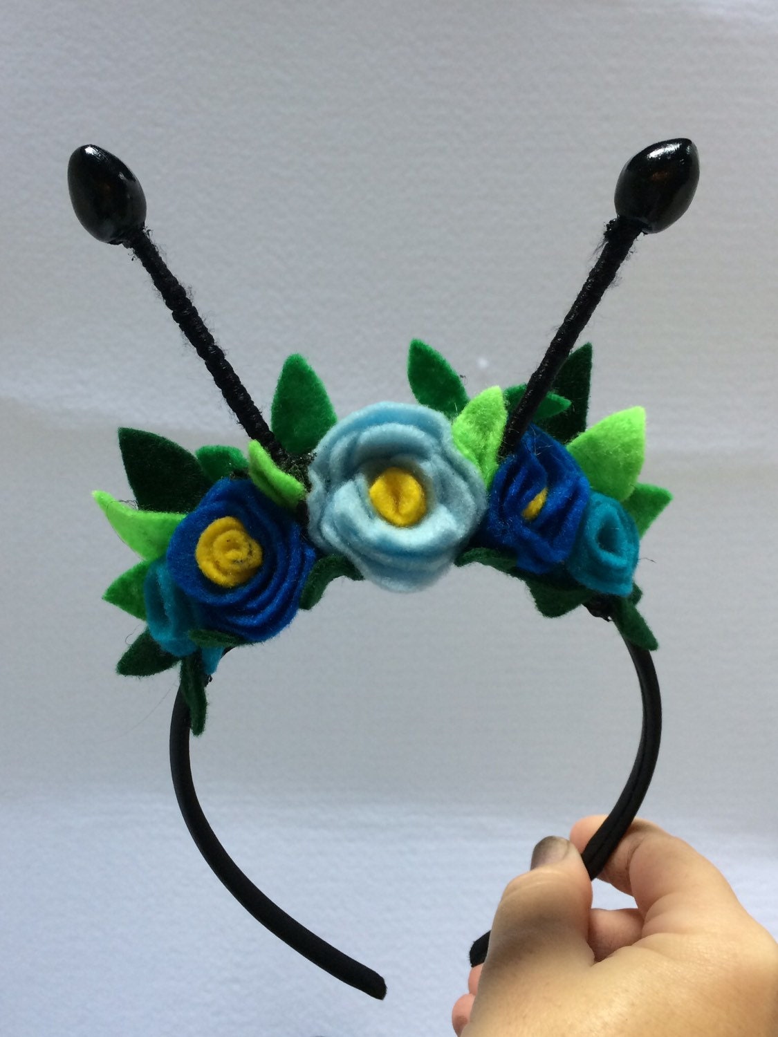 Design your own Butterfly Antenna by MainsailStudio on Etsy