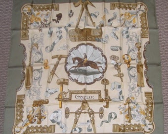 HERMES Scarf Caree Vintage "Copeaux” Cathy Latham Khaki (Grey/Green) Tan, Gold Excellent cndition