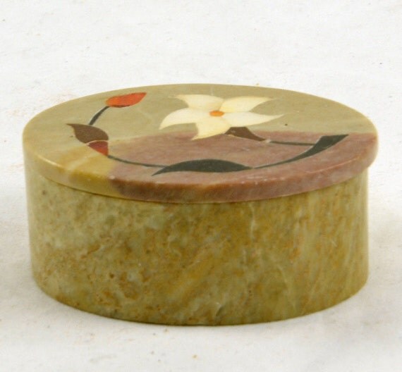 Oval Soapstone Trinket Box with Inlaid Mother of Pearl