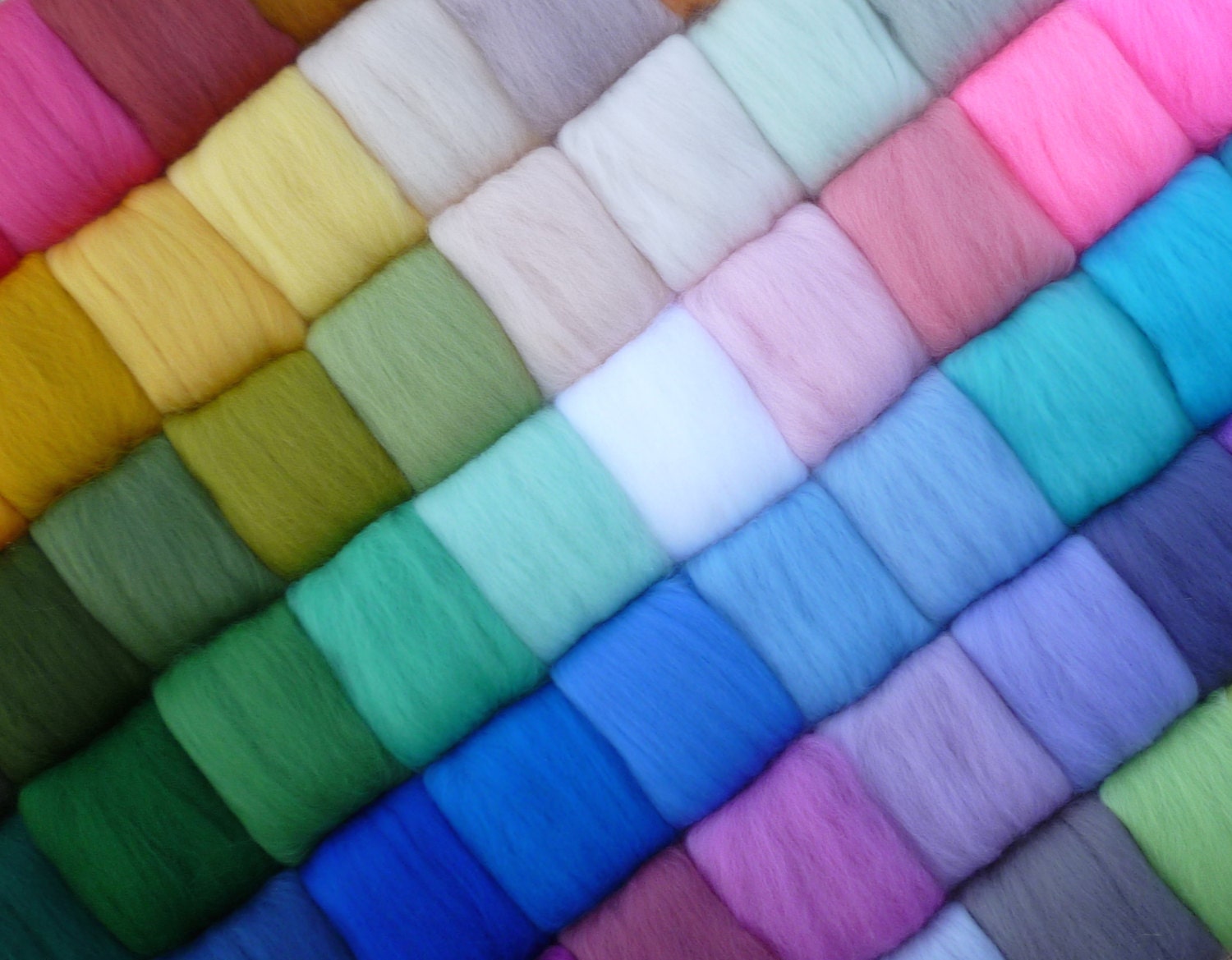 84 Needle felting wool PICK ANY COLOURS!! (very soft) Merino