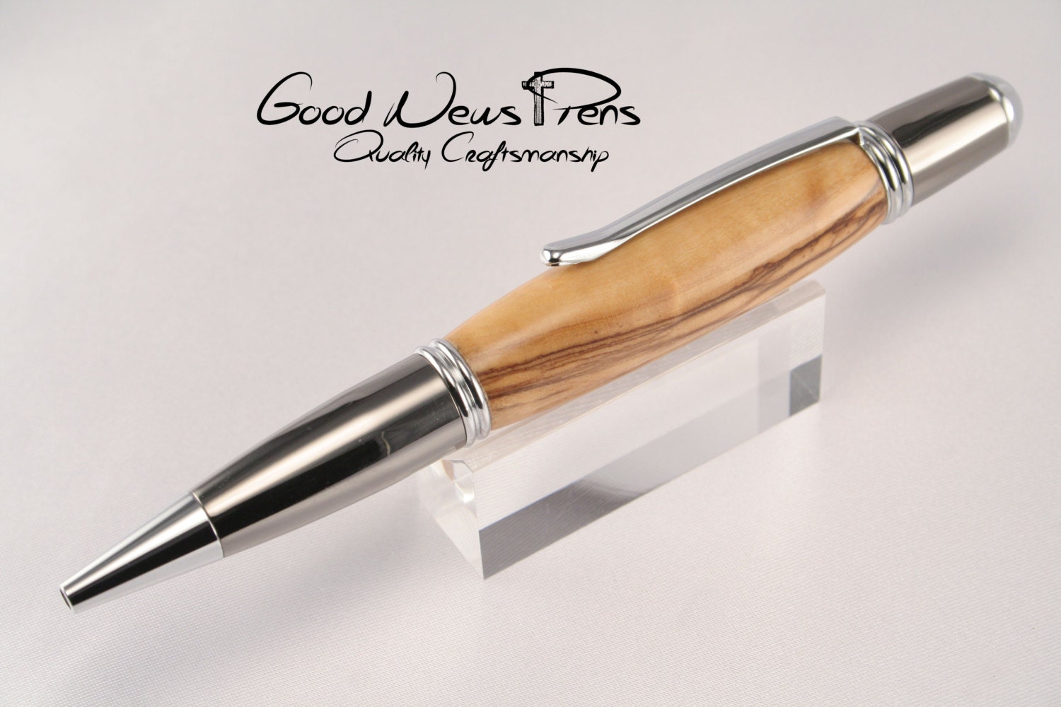 custom writing pens