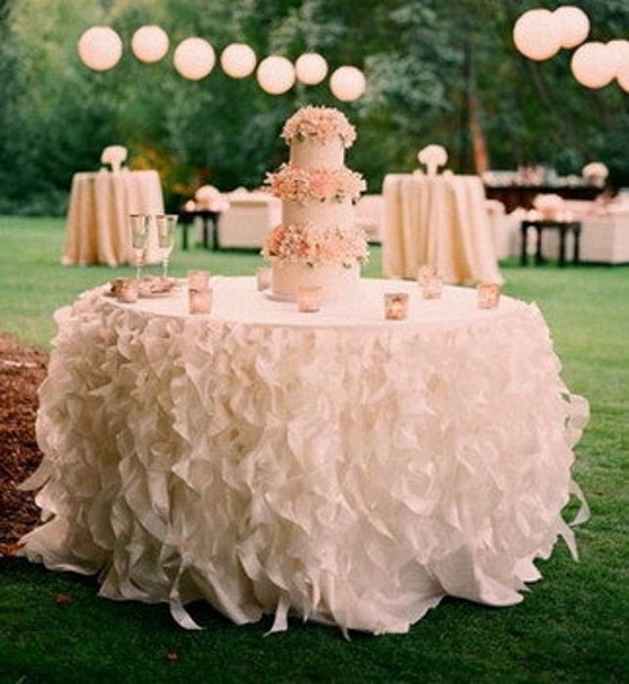 Lavish Curly Willow Ruffled/Ruffles Organza Table Skirt