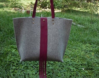 Best Price !!! Wool felt tote.Leather tote.Leather tote bag.Tote leather bag.Tote bag.Felt bag.Felt tote.