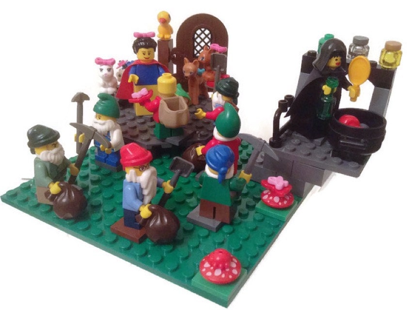 snow white and the seven dwarfs lego