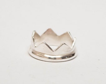 Sterling Silver Crown Ring , Princess Crown Ring , Queen Crown Ring ,Handmade silver ring , modern ring , minimalist , Artisan ring