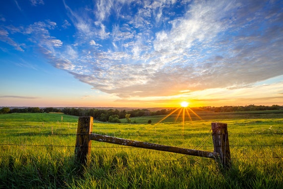 Iowa landscape Madison County rolling hills countryside