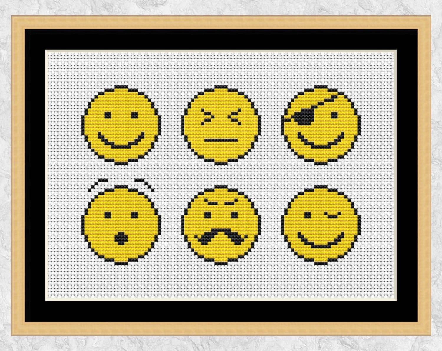 Смайл кросс. Смайл кросс. Вышивка emoji. Смешные смайлики. Велосипед stark router 26 disc.