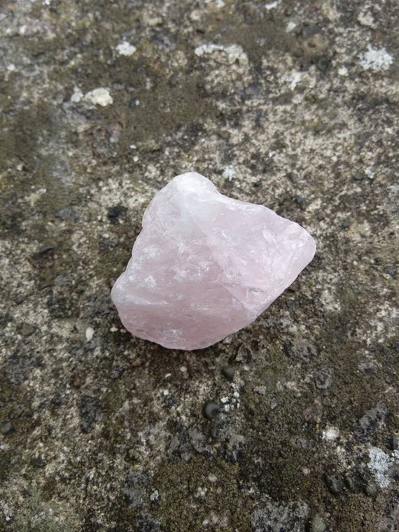 giant rose quartzcrystal