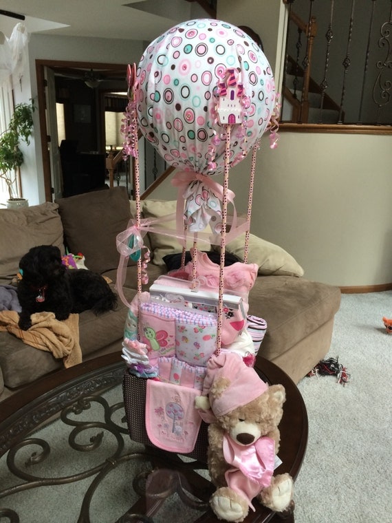 Items similar to Baby Shower Hot Air Balloon Gift Basket on Etsy