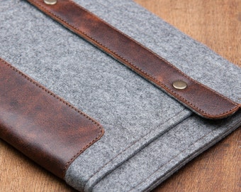 Grey Felt iPad Mini 2 Case with leather Pocket and button closure. Leather Cover for iPad Mini 1 2 3 4. iPad Mini Sleeve with felt & leather