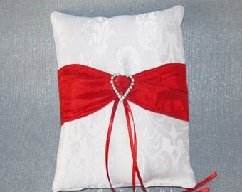 Ring pillow red with Rhinestone