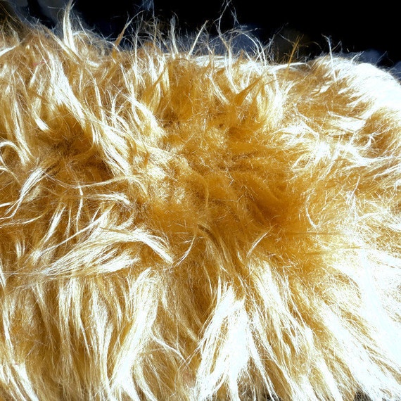 Faux fur fabric- mongolian tan/golden fur- photo prop - 36" x 32" - b12