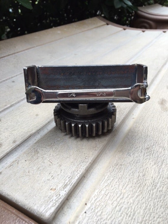 Items similar to Industrial gear business card holder on Etsy