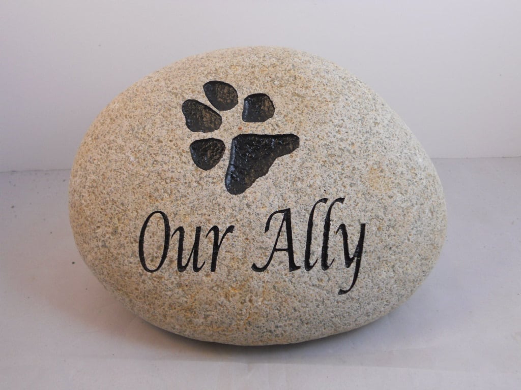 Custom PAW PRINT Hand Engraved Pet Memorial by SolidRockGifts