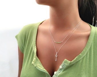 August Birthstone Peridot Necklace / Dainty Necklace / Birthstone Necklace / Handmade / 8 Genuine 4mm Rondelle Peridots