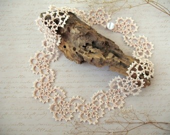 Tatting lace necklace Wedding jewelry for bride Pink collar White Victorian necklace Tatted jewellery Bohemian necklace Christmas gift