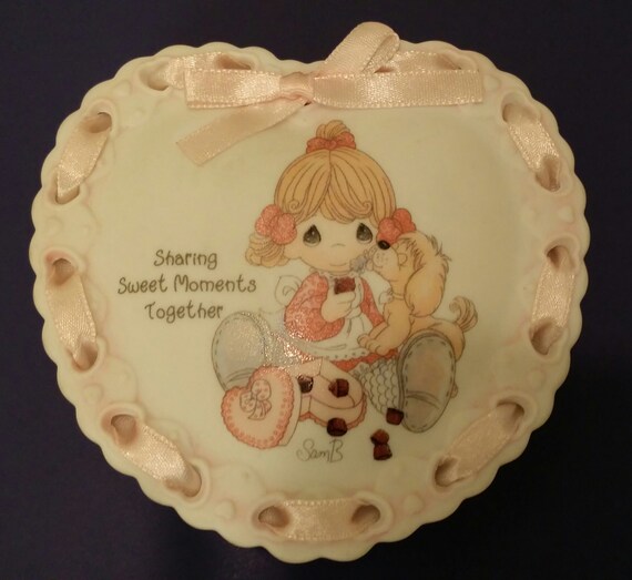 Precious Moments Trinket Keepsake Box 1995 Friends Friendship