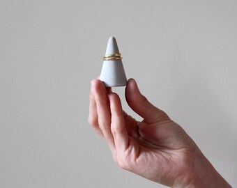 Concrete Ring Cone // Cement Ring Holder