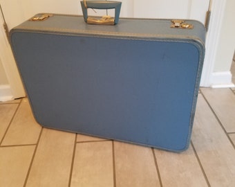 Vintage Travel Pet Bed - Medium (Light Blue)