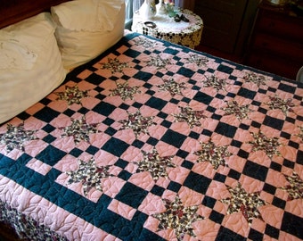 Quilt~Morning Star Quilt~Hoffman And Jinny Beyer Fabric~Full to Queen Size Bedspread~Full Size Quilt~Queen Size Quilt